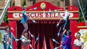 Photo of Circus Bella members juggling in formation